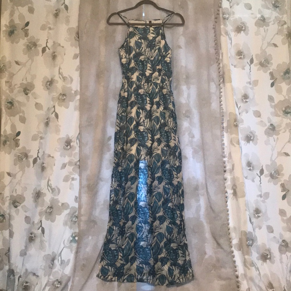 Blue and White Tropical Leaves Dress